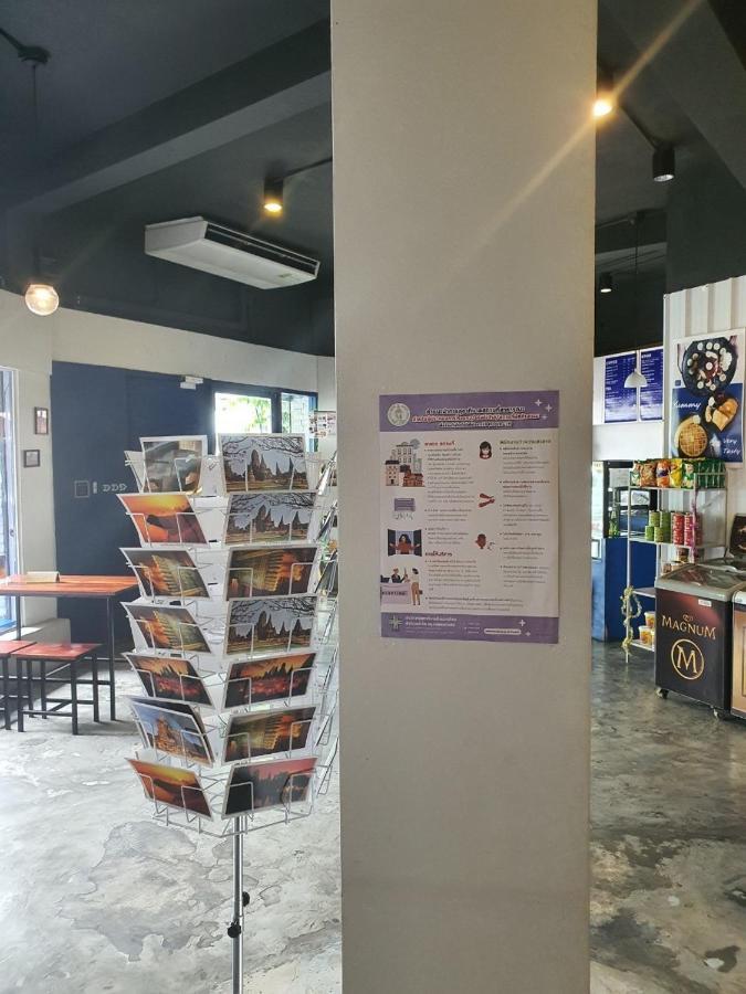 Loftel Station Hostel Bangkok Eksteriør billede